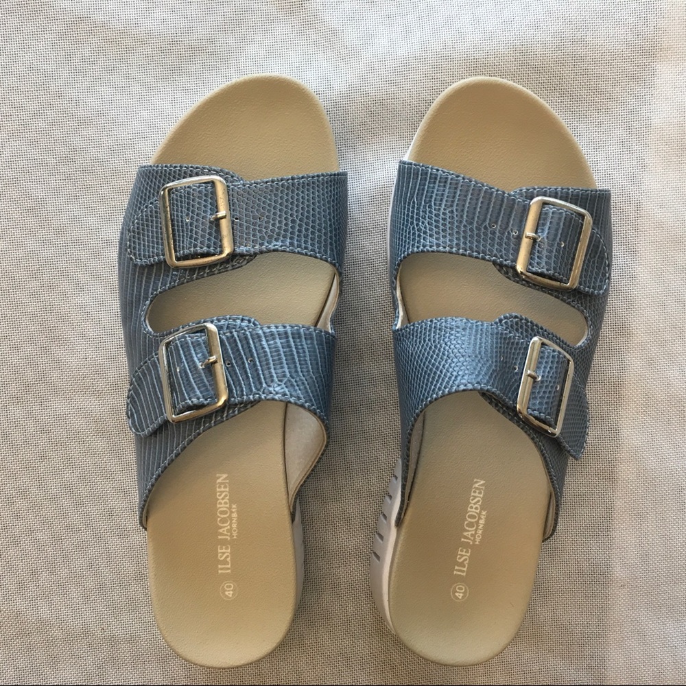 Ilse Jacobsen Hornbak Size 40 Croc Blue Adjustable Buckle white platform sandals